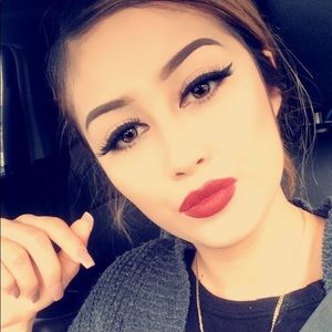 Meet your Posher, Irene